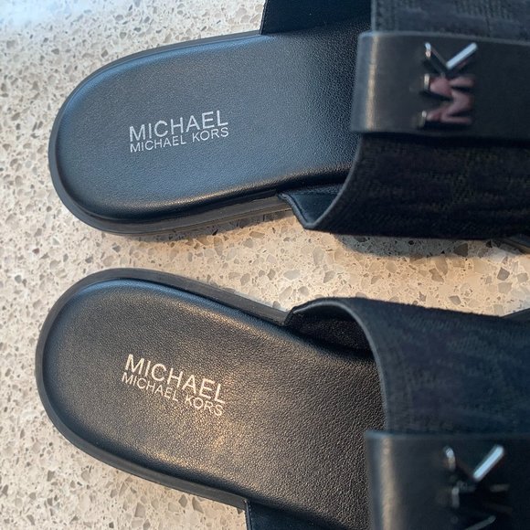 ** SOLD **    Michael Kors Flat Sandals - Picture 4 of 7